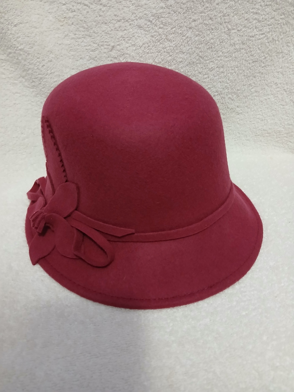 Women's Wool Red Felt Cloche Hat with Decorative Bow